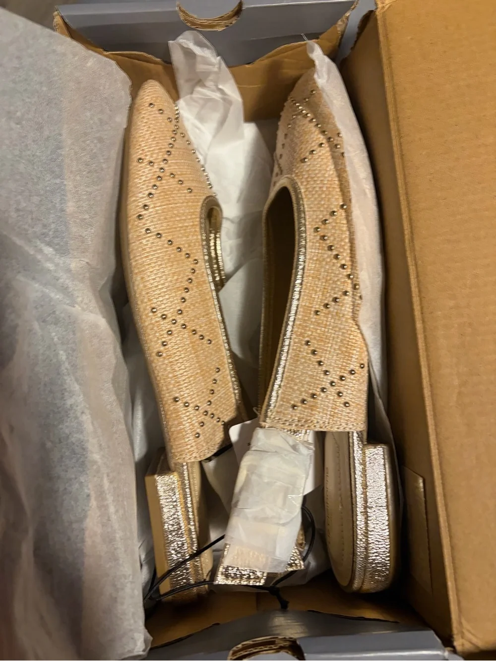 Liz Claiborne Deirdra Natural Gold Studded Ballet Flats Size 11 NWT